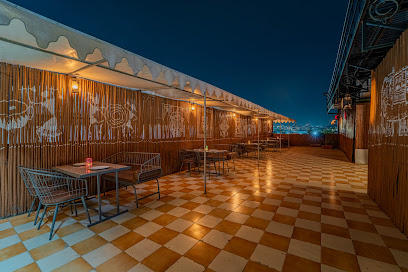 Hotel City Square by KeyMagics