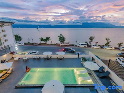 大理憬悦美季海景民宿