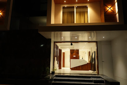 Hotel Sitara Grand