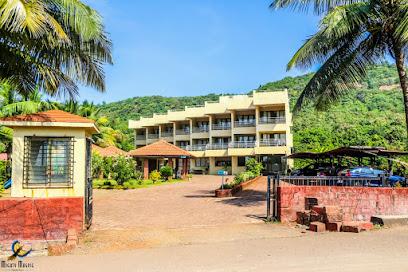 Sagar Sawali, Karde Beach View Resort