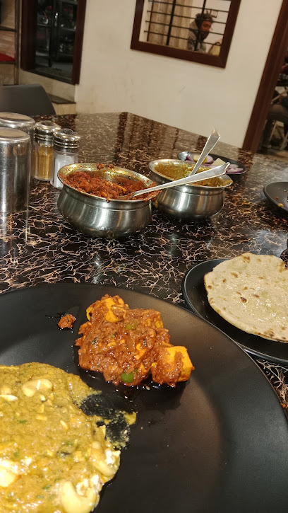 Annapurna Guest House Aur Restaurant