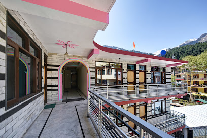 Hotel Vikrant Inn Manali @ 100 Meters to Mall Road