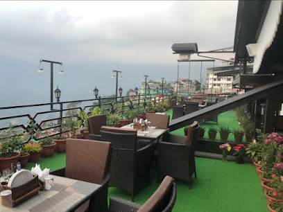 Hotel Amba Regency