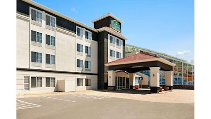 La Quinta Inn and Suites by Wyndham at WaTiki Waterpark