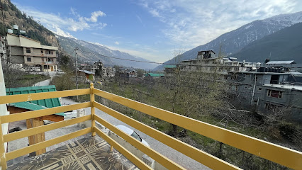 OYO 701596 Hotel White Snow