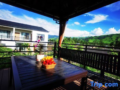 YI SHI JU HOMESTAY