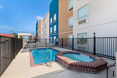 AmericInn by Wyndham New Braunfels