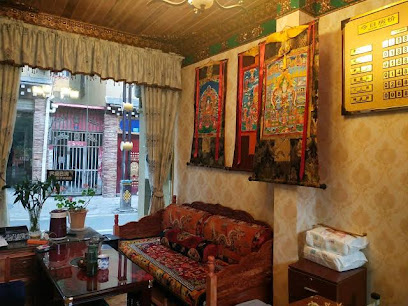 龙诚酒店