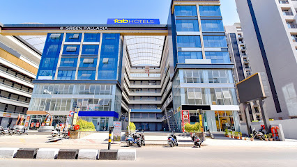 FabHotel Gold Palace - Hotel in Adajan, Surat