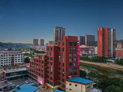 Linxian Life Love Theme Hotel