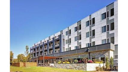 Courtyard Appleton Riverfront
