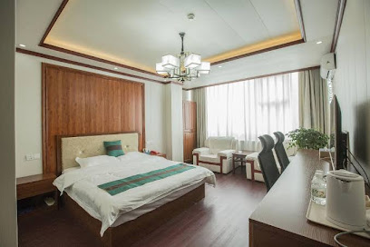 Yilong Lanxin Business Hotel