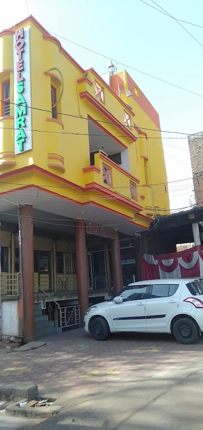 Hotel Samrat