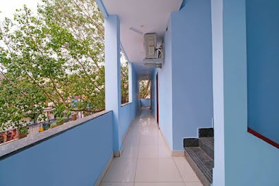 OYO Flagship Gvr Guest Rooms