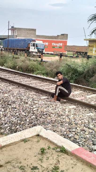 Santosh Singh Hotel