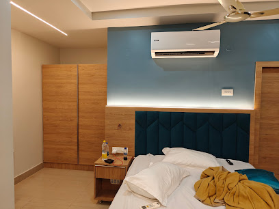 Shri Ambika Lodge