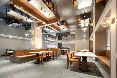 青岛五四广场万象城亚朵酒店