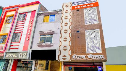 FabExpress Neelam Palace