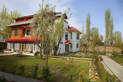 OYO 3772 Mahatta Home Stay