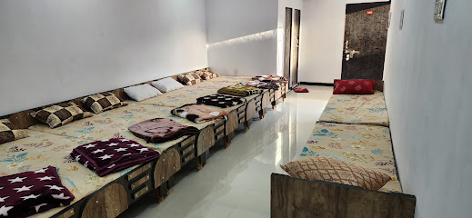 Ma umiya yatrik bhavan