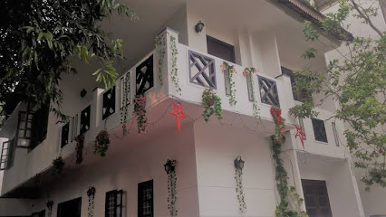 XL Hotel