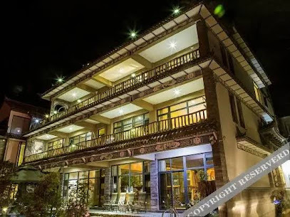 One step away Sea View Inn