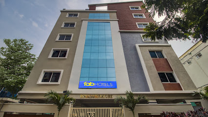 FabHotel Royal Signature