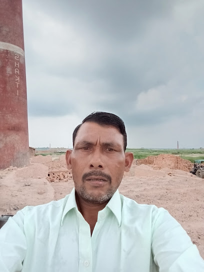 Deepak Hotel
