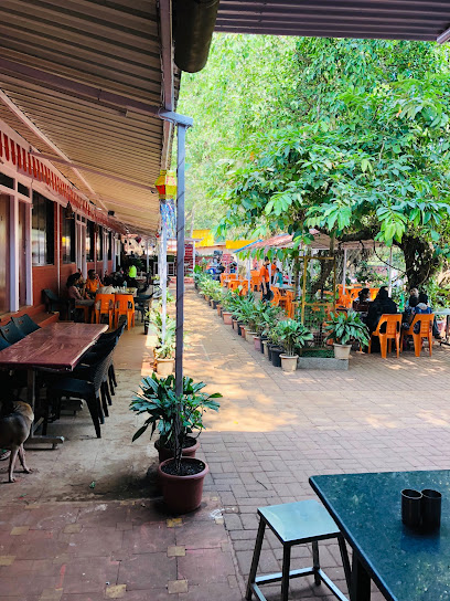 Divadkar Hotel