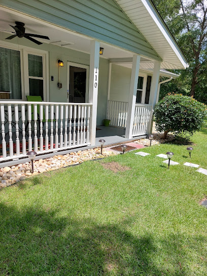 The Cottage on Cottonvale hosted by Sagacity Stays LLC