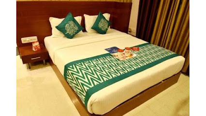 OYO 3731 Hotel Shri Khedapati