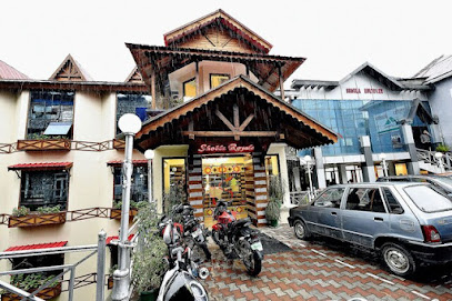 Capital O 12270 Hotel Shobla Royale