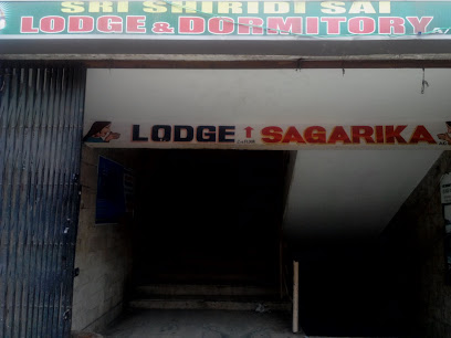 Sri Shiridi Sai Lodge And Dormitory