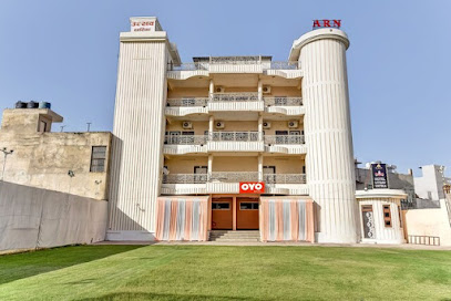 OYO Utsav Vatika Hotel