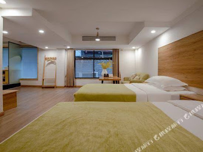 Shangu Huajian Muxintang Riverview Hostel