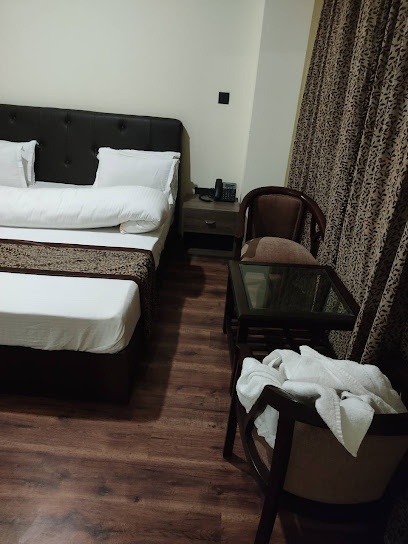 AL KABIR AVENUE RAJ BAGH (Hotel And Banquet)