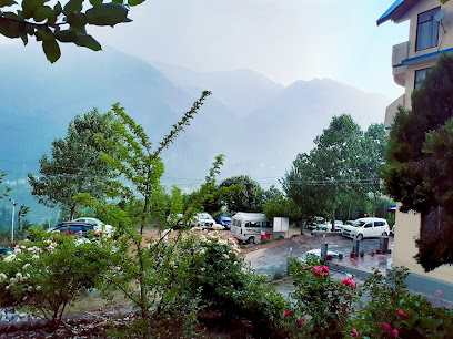 Hotel 7 Plaza Manali