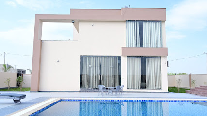 Ratan Retreat