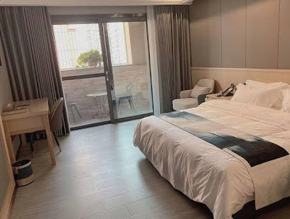 Yingshan Yiye Hotel