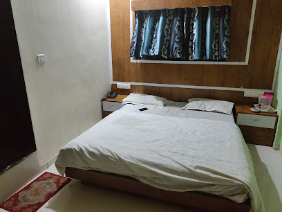 SPOT ON 72828 Hotel Jay Bhavani