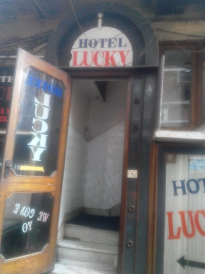 Lucky Hotel
