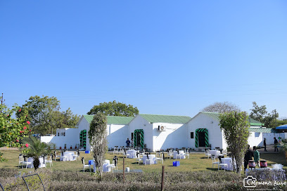 London Street Resort, Kota