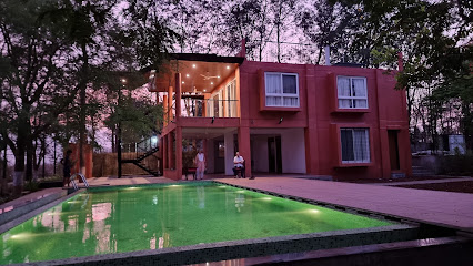 Advay Villa by Phalkes