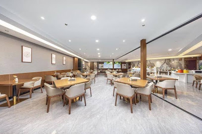 Guiyang Qianling Mountain Park Kaiyuan Yiju Hotel
