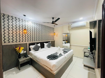 Super Collection O Hotel Blue Petals