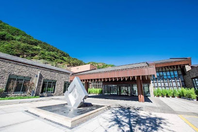 MoMc chengde Hotel