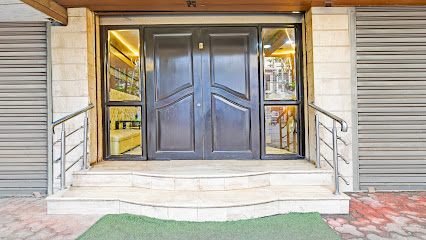 FabHotel Gulshan International