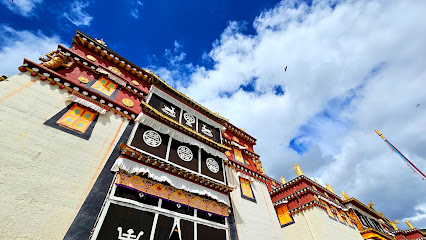 Qu Deng Nai Cang Inn