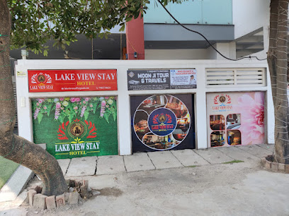 Lake view stay hotel