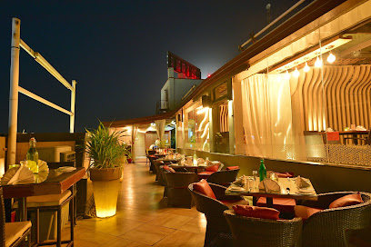 Hotel Surya Plaza